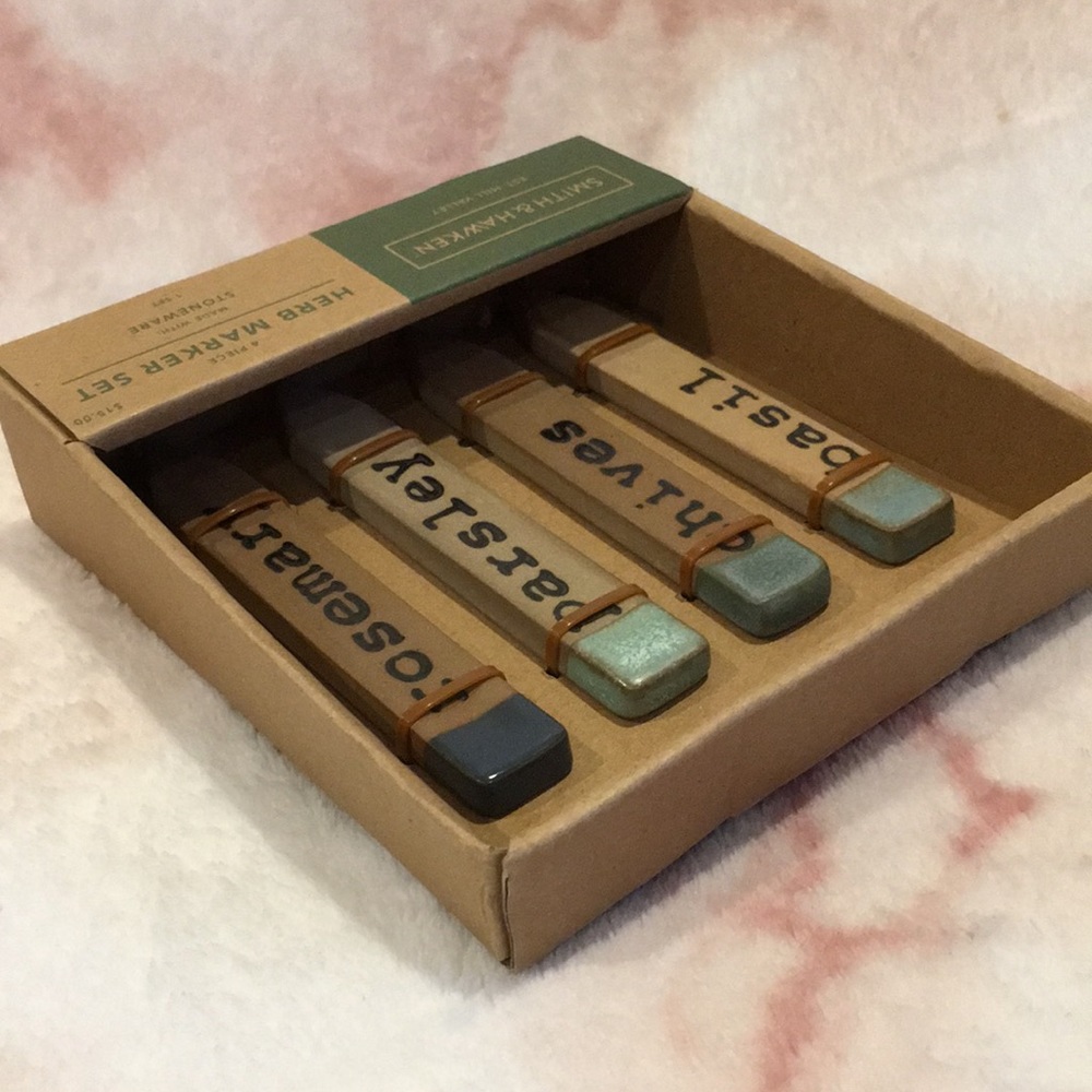 Smith & Hawken Ceramic Garden Herb Marker Boxed Set NWT Stoneware 6x6.5” - Picture 7 of 15